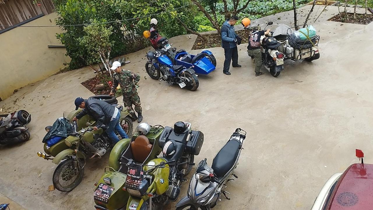 Huy Man Homestay Ha Giang Esterno foto