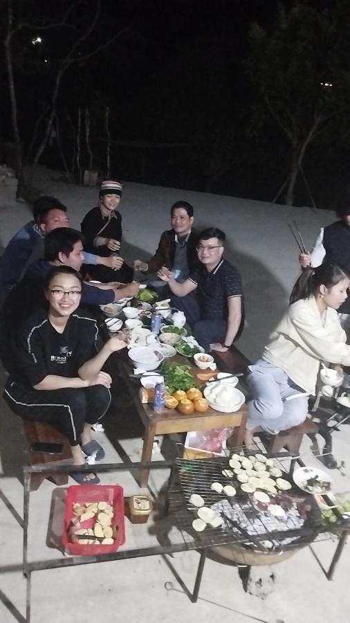 Huy Man Homestay Ha Giang Esterno foto